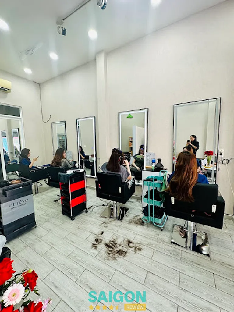 Élan Hair & Makeup: 38 Lê Cao Lãng, P. Phú Thạnh