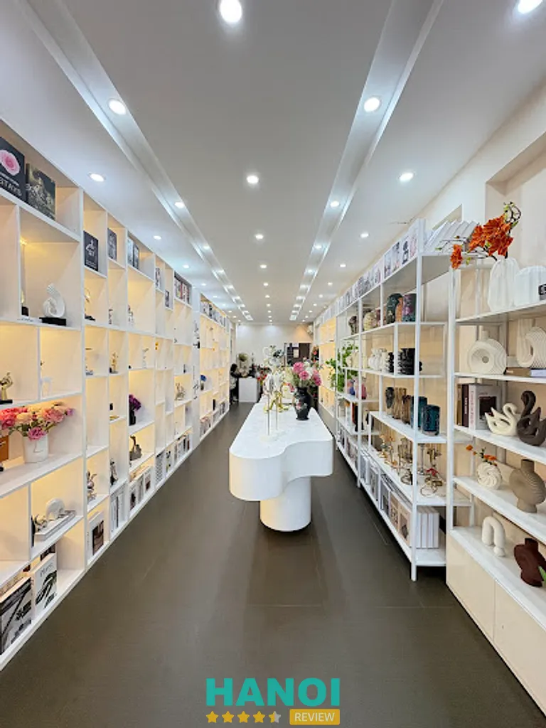 Maccy Home Decor: 273 Khuất Duy Tiến, P. Đại Mỗ