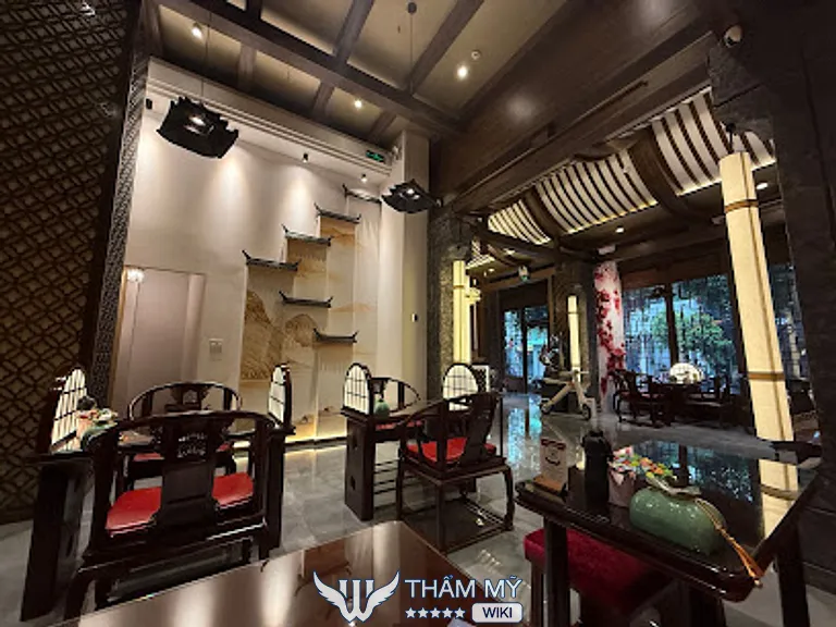 Massage Cổ Phong Q1