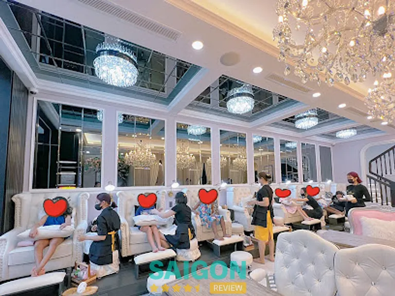 Phoenix Boutique Nails and Hair: 102 Trần Não, An Khánh