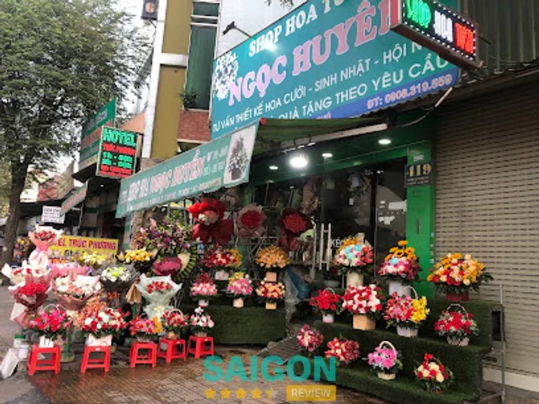Shop Hoa Ngọc Huyền: 419 Lê Trọng Tấn, P. Tân Sơn Nhì