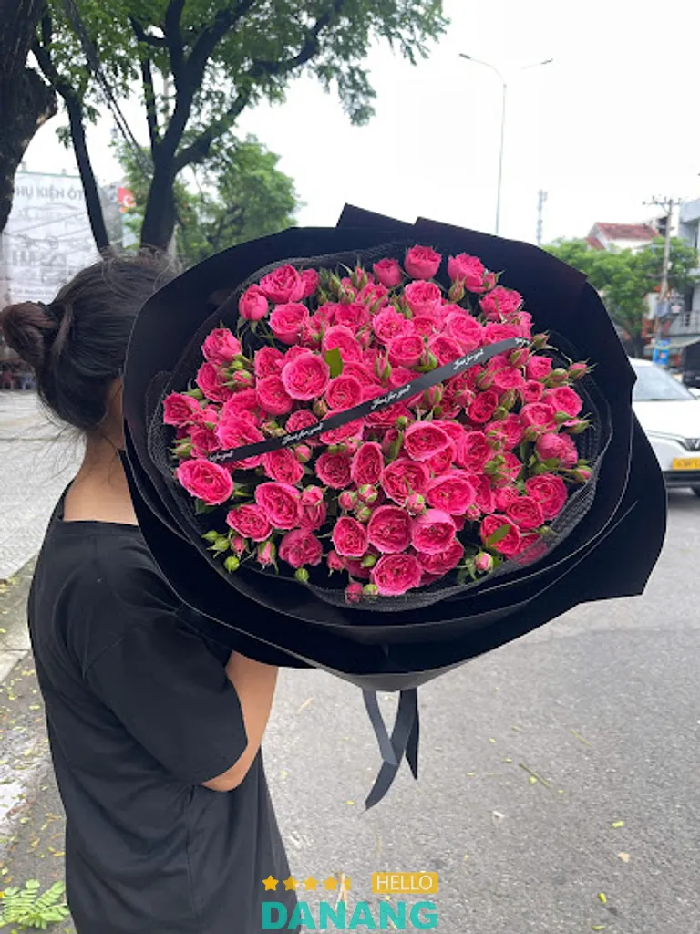 Mộng Mer Floral: 21 Đinh Văn Chấp, phường Hòa Xuân