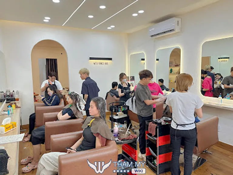 Venice salon - Quận Tân Phú